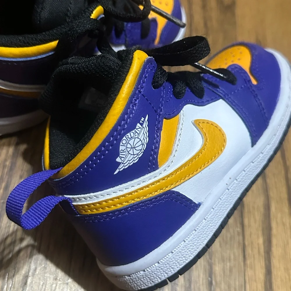 Nike Air Jordan 1 Mid Lakers Sneakers - Picture 2 of 10